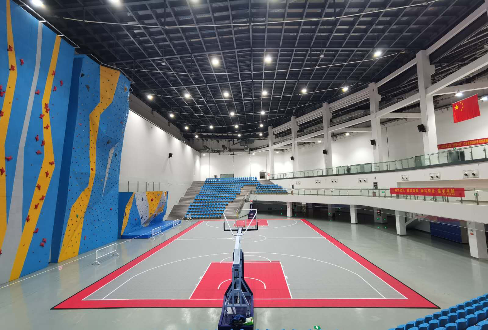 揚州南部體育公園籃球場