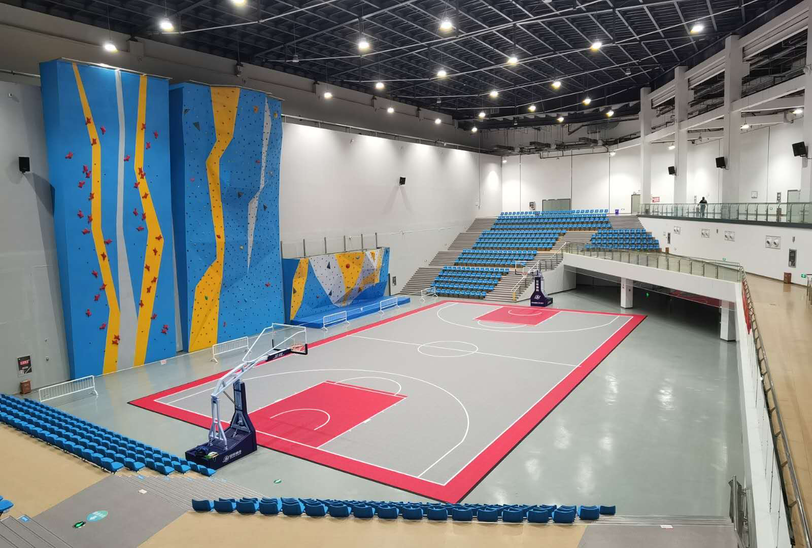 揚州南部體育公園籃球場